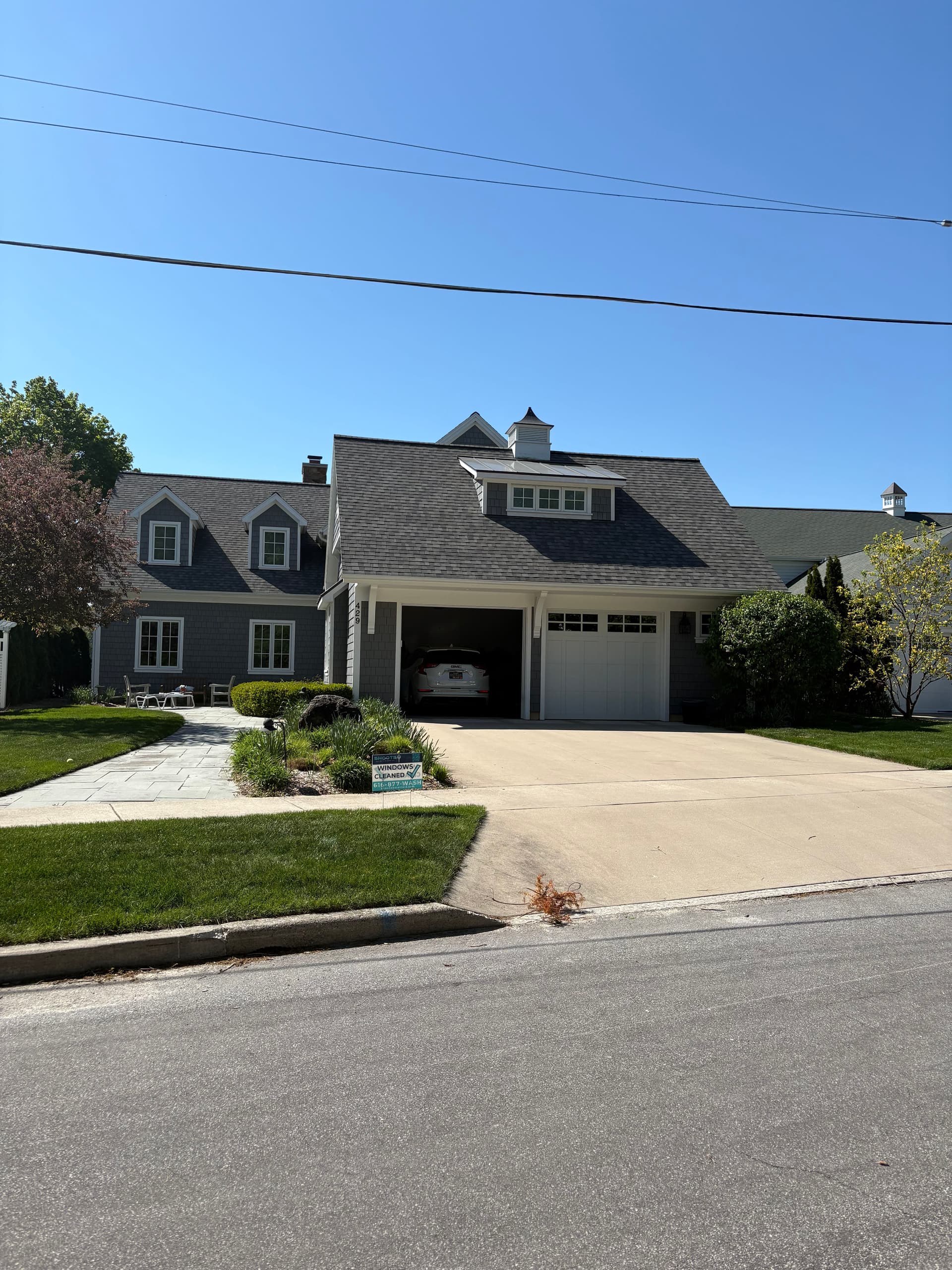 Gallery photos for Full-Service Window Cleaning on Fisk Lake in East Grand Rapids: Image #2