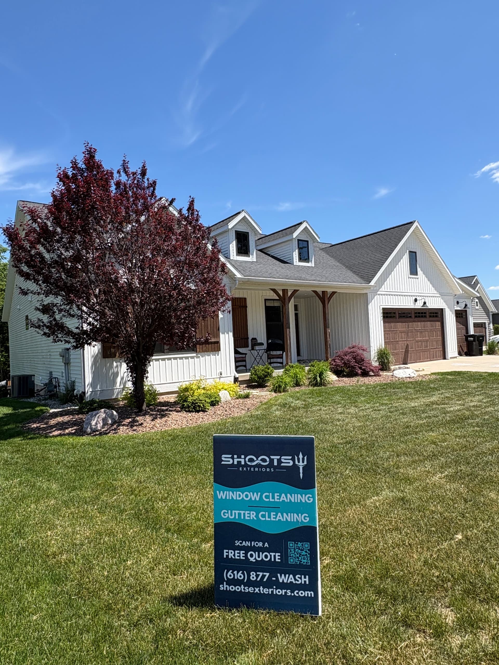 Exterior Window and Screen Cleaning in Byron Center image