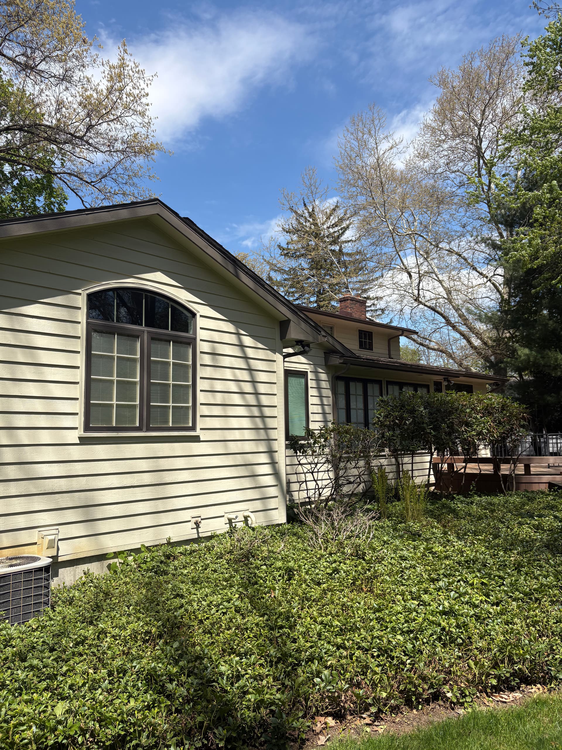 Gallery photos for Exterior Window and Skylight Cleaning in Forest Hills: Image #3