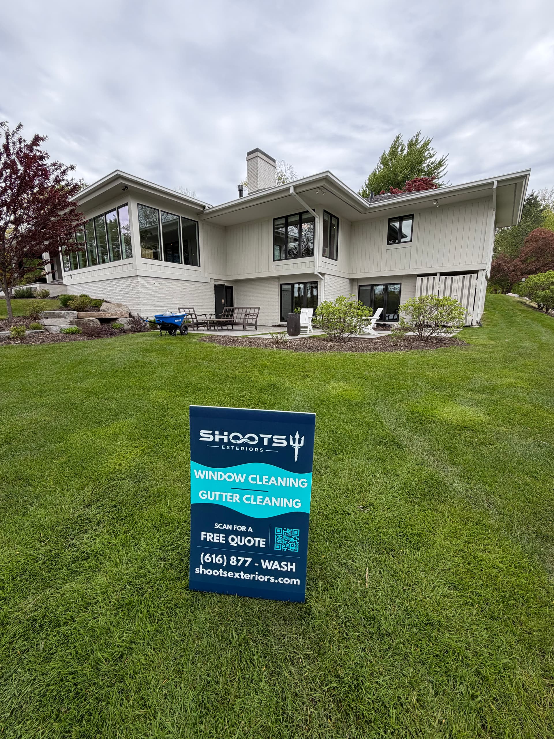 Full-Service Window Cleaning at a Reeds Lake Home in East Grand Rapids image