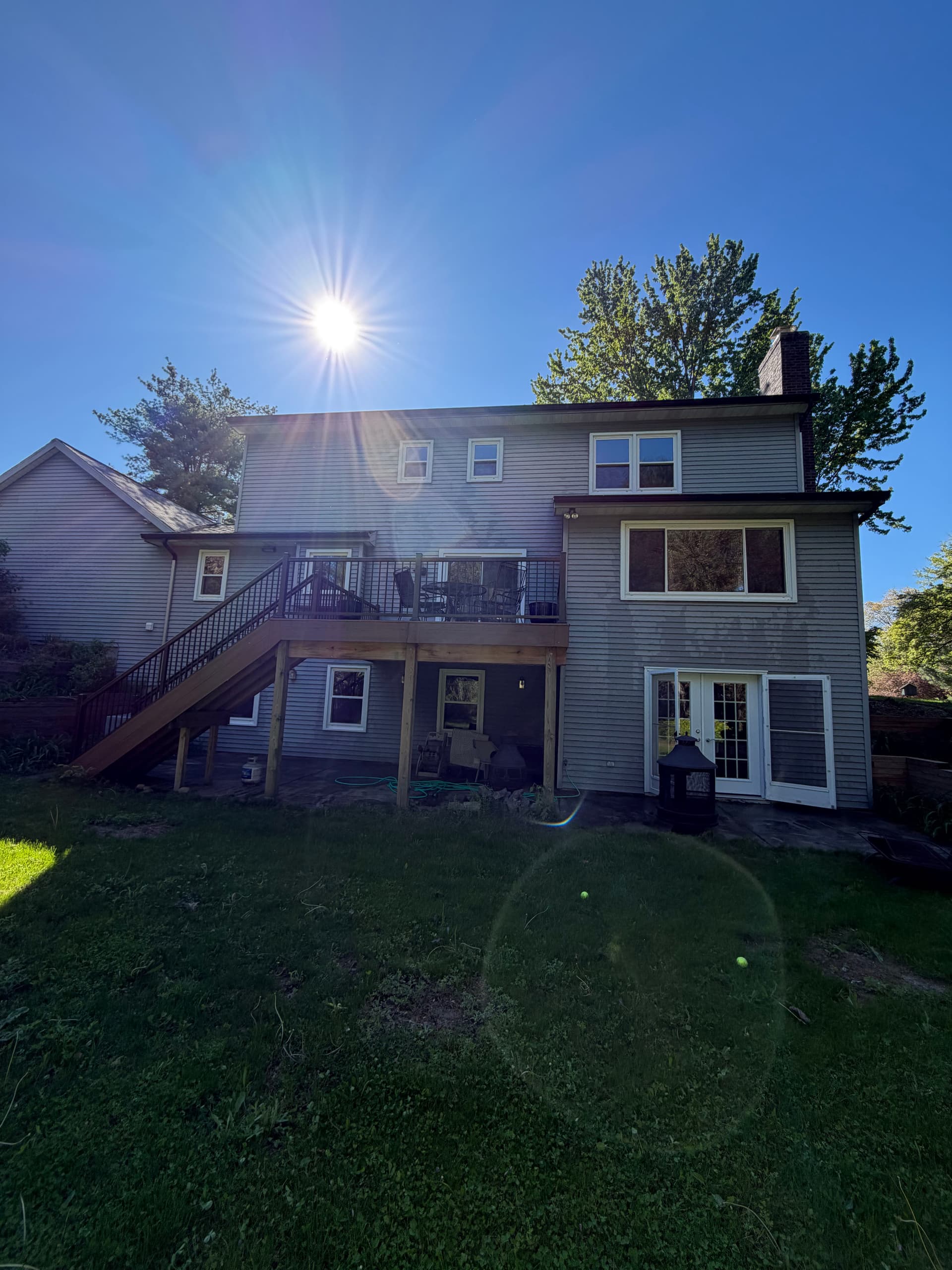 Gallery photos for Window Cleaning Done Right for a Forest Hills Home: Image #1