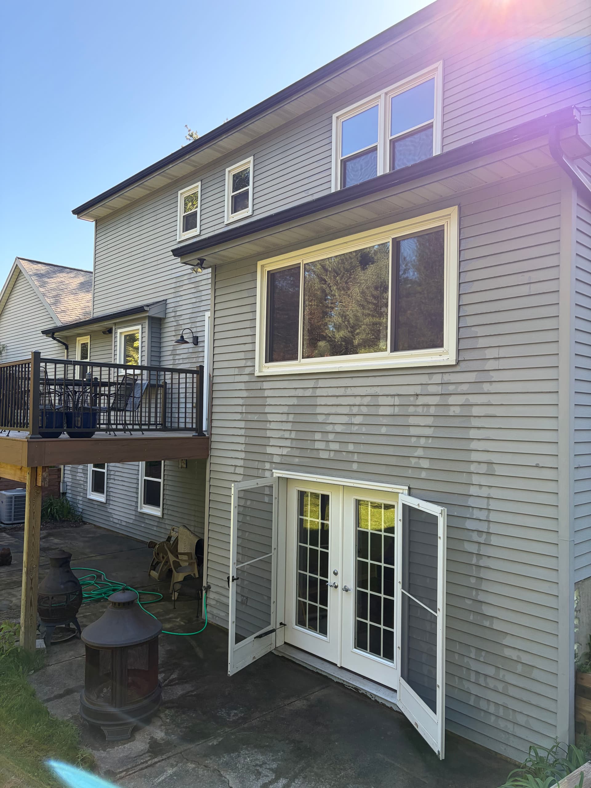 Gallery photos for Window Cleaning Done Right for a Forest Hills Home: Image #2